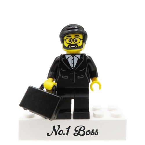 Accéder au produit Patron / Manager – Figurine personnalisée à partir de pièces LEGO® / Crée la tienne