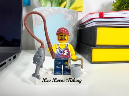 Figurine LEGO® personnalisée pêcheur – exemple de personnalisation 3