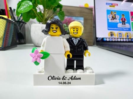 Figurines LEGO® personnalisées mariée et marié –  exemple de personnalisation 2