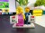 Figurines LEGO® personnalisées couple avec panneaux Love - exemple de personnalisation 1