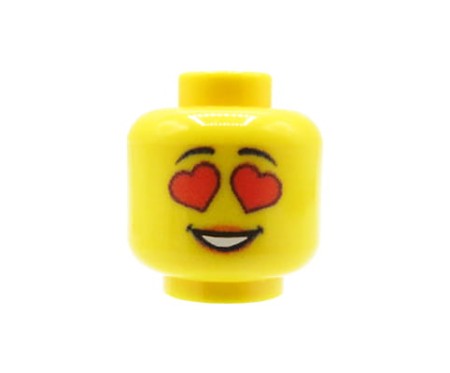 Główka LEGO custom - żółta, damska z sercami zamiast oczu – autorski nadruk UV od Extra Extra Bricks na główce LEGO®