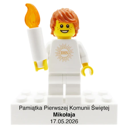 Personalizowana figurka LEGO® ze świecą i napisem - pamiątka na komunię dla chłopca