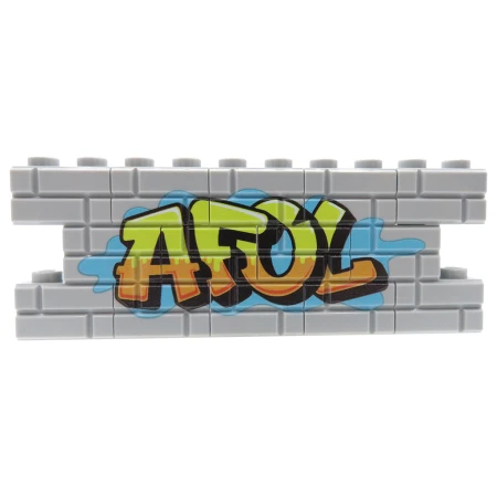 Custom LEGO® Graffiti „AFOL“ – gelber Graffiti-Druck auf grauen LEGO® Steinen