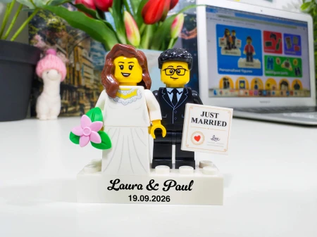 Personalizowane figurki LEGO® Młoda Para - przykład personalizacji 1