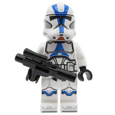 Mini figurka LEGO Star Wars Clone Trooper Legion 501 z bronią, w hełmie i białym kombinezonie z niebieskimi elementami