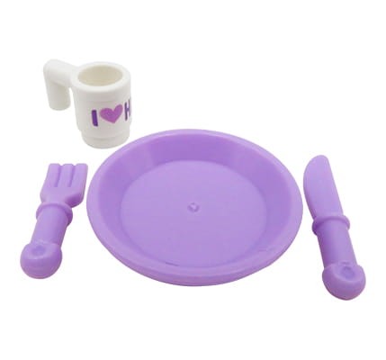 LEGO Friends zastawa stołowa - talerz, kubek, nóż, widelec w kolorze lawendowym.
