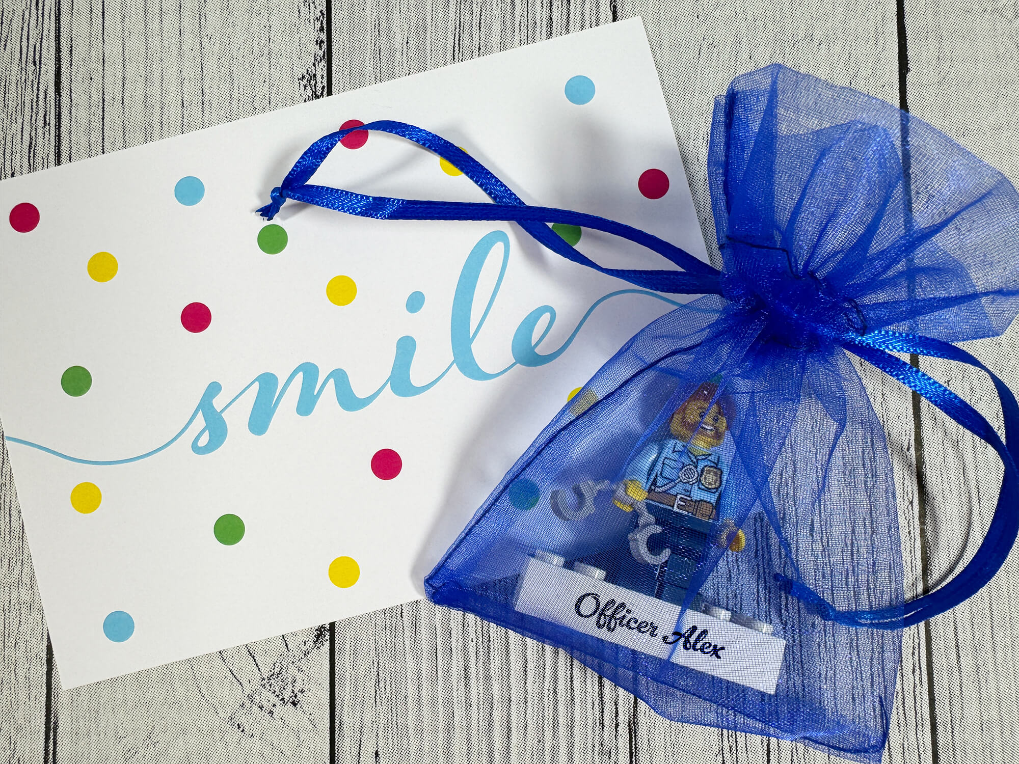 Figurine LEGO® personnalisée policier - emballage cadeau